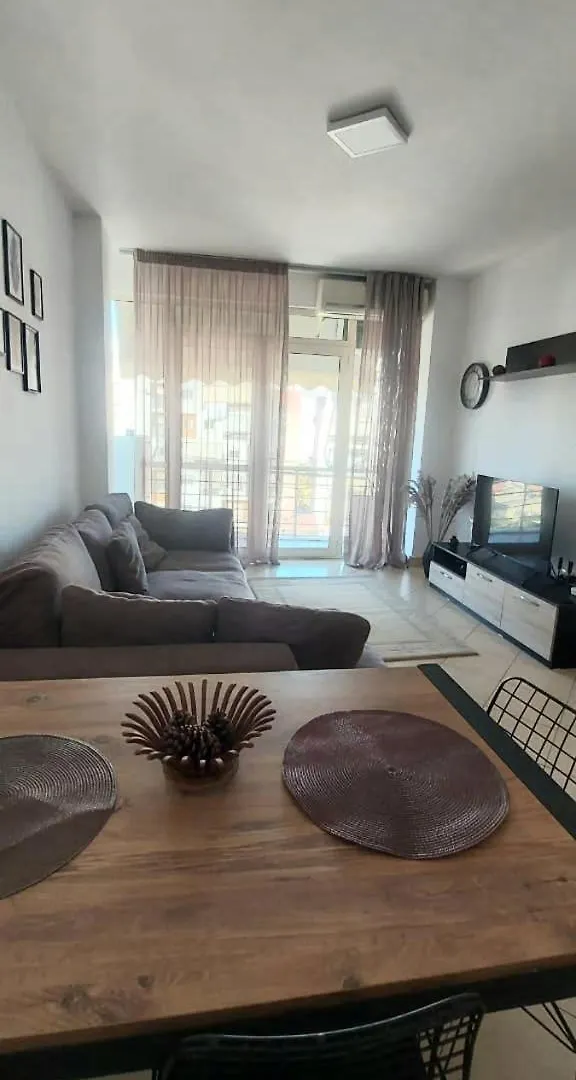 Home Sweet Home Tirana